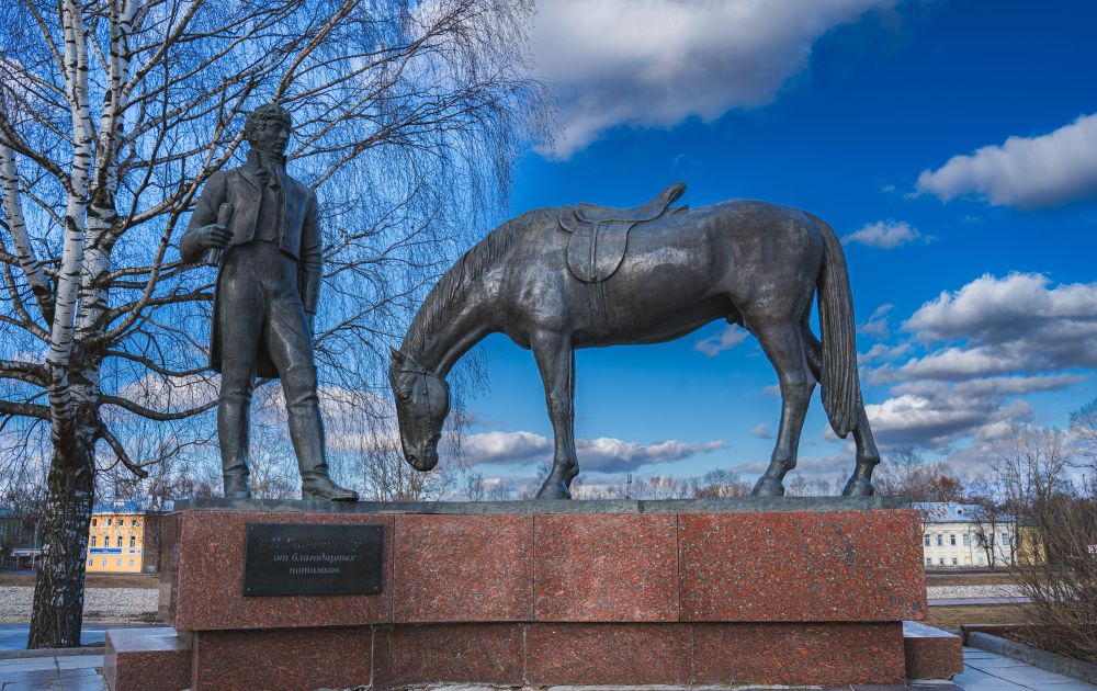 Памятник Батюшкову 03.25_vidy_1